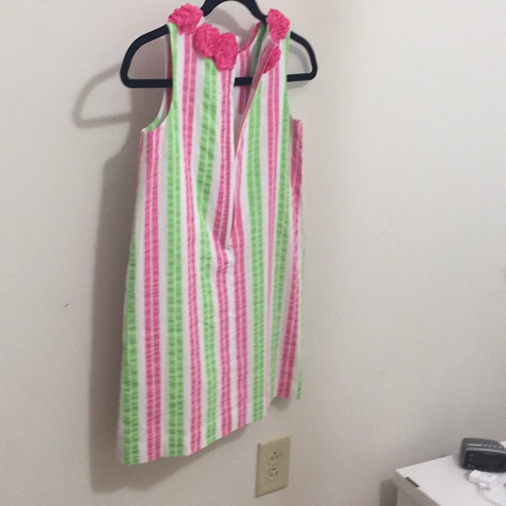 Lilly Pulitzer flower shift dress - Picture 4 of 7